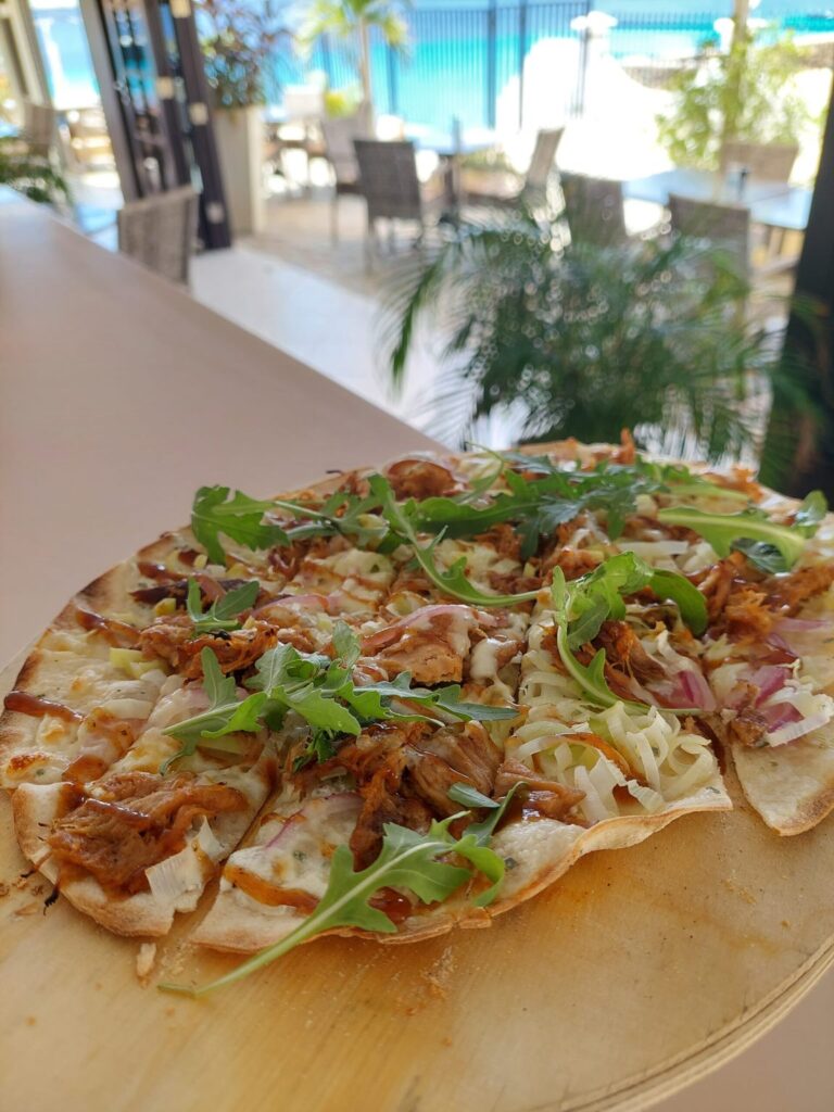 European blends Flammkuchen tuna